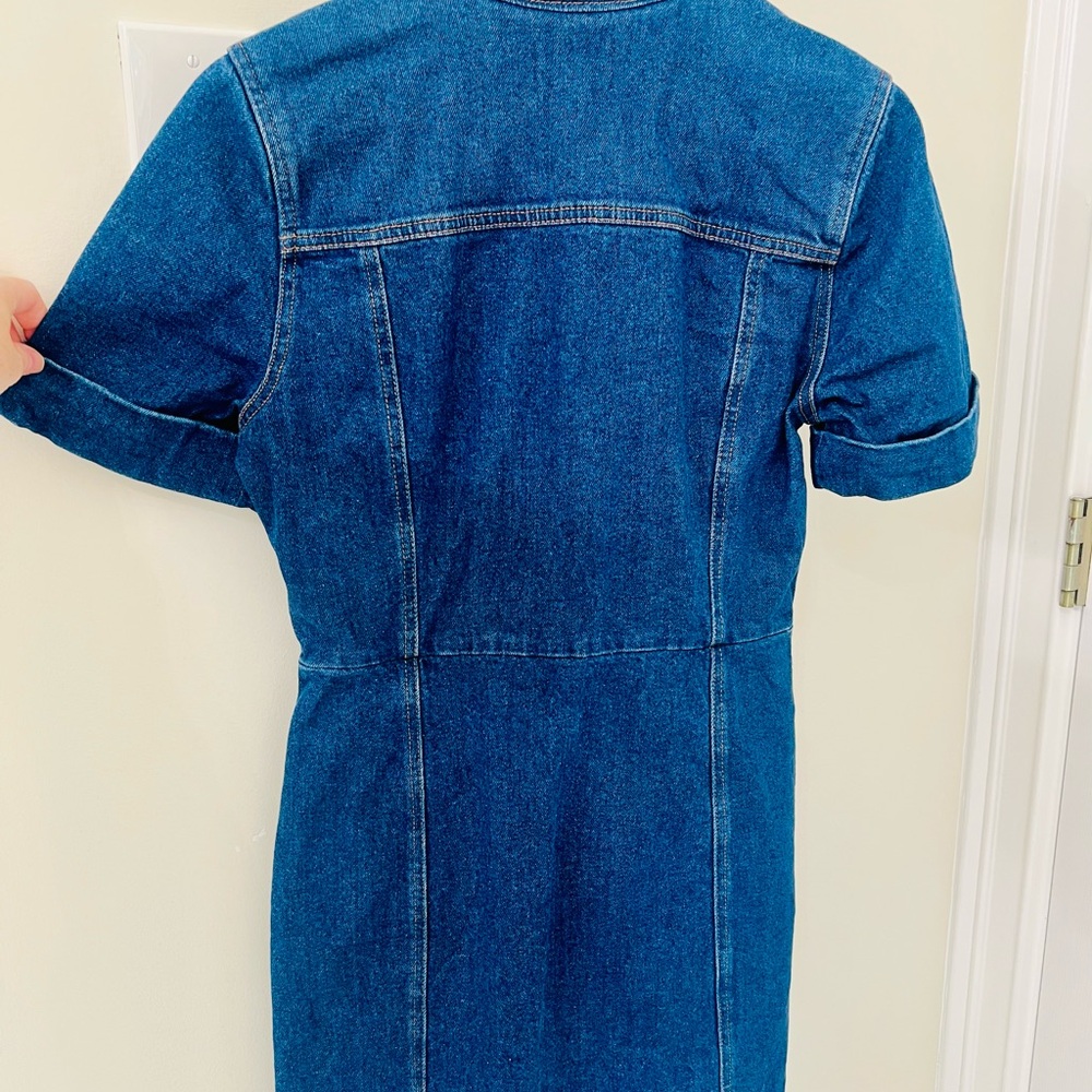 Sézane Blue Denim Dress with Turtoiseshell Buttons - Picture 4 of 6